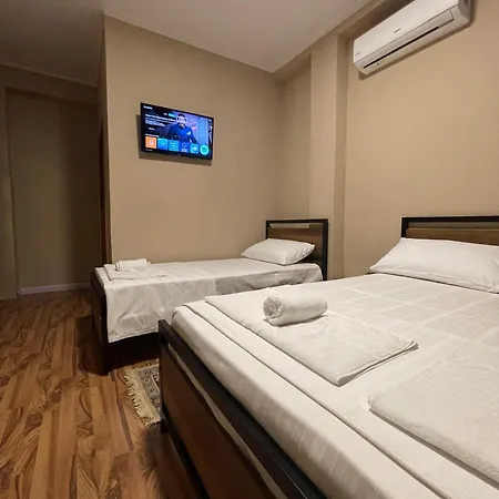 ゲストハウス Eja Mare Vlorë